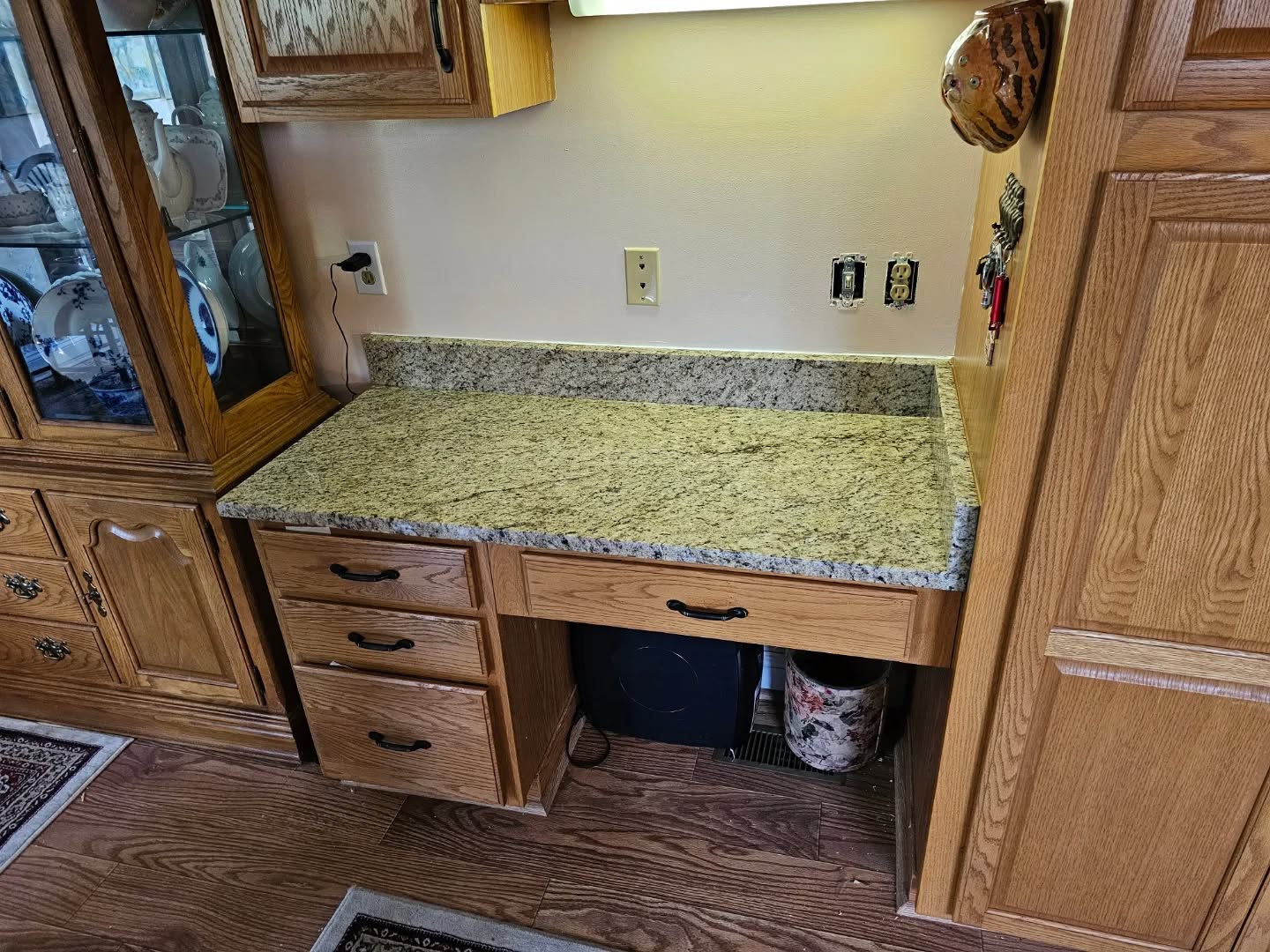 15 Photos of Granite Countertops That Add Luxury to Your Home 6 Via @ ep_remodeling_servicese